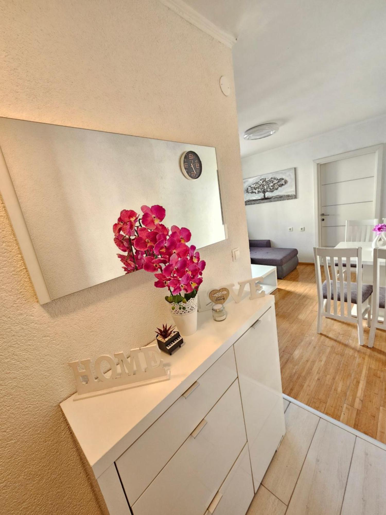 Apartments Iva Μακάρσκα Εξωτερικό φωτογραφία